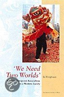 Cover van het boek ''We need two worlds' / druk 1' van Li Minghuan en L. Minghuan
