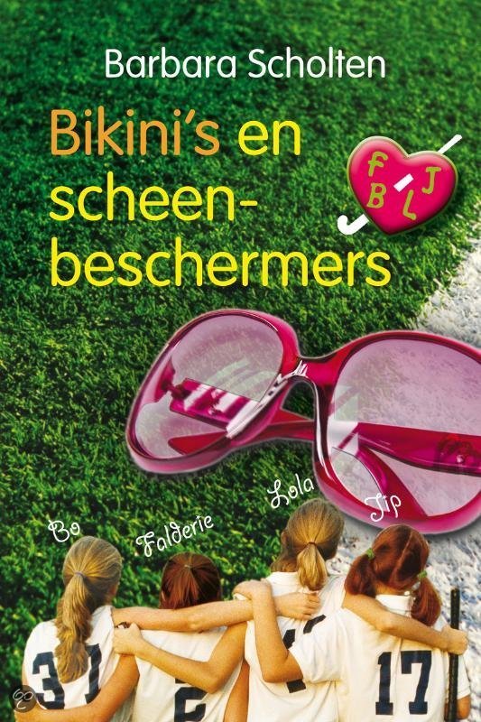 Bikini's en scheenbeschermers