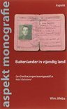 W. Jilleba boek Buitenlander in vijandig land Paperback 38723062