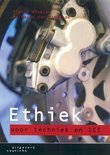 M. Van Kemenade boek Ethiek voor techniek en ICT Paperback 30016721
