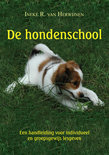 Ineke van Herwijnen boek De Hondenschool Paperback 33948189