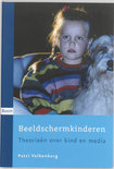 P. Valkenburg boek Beeldschermkinderen Paperback 30013017