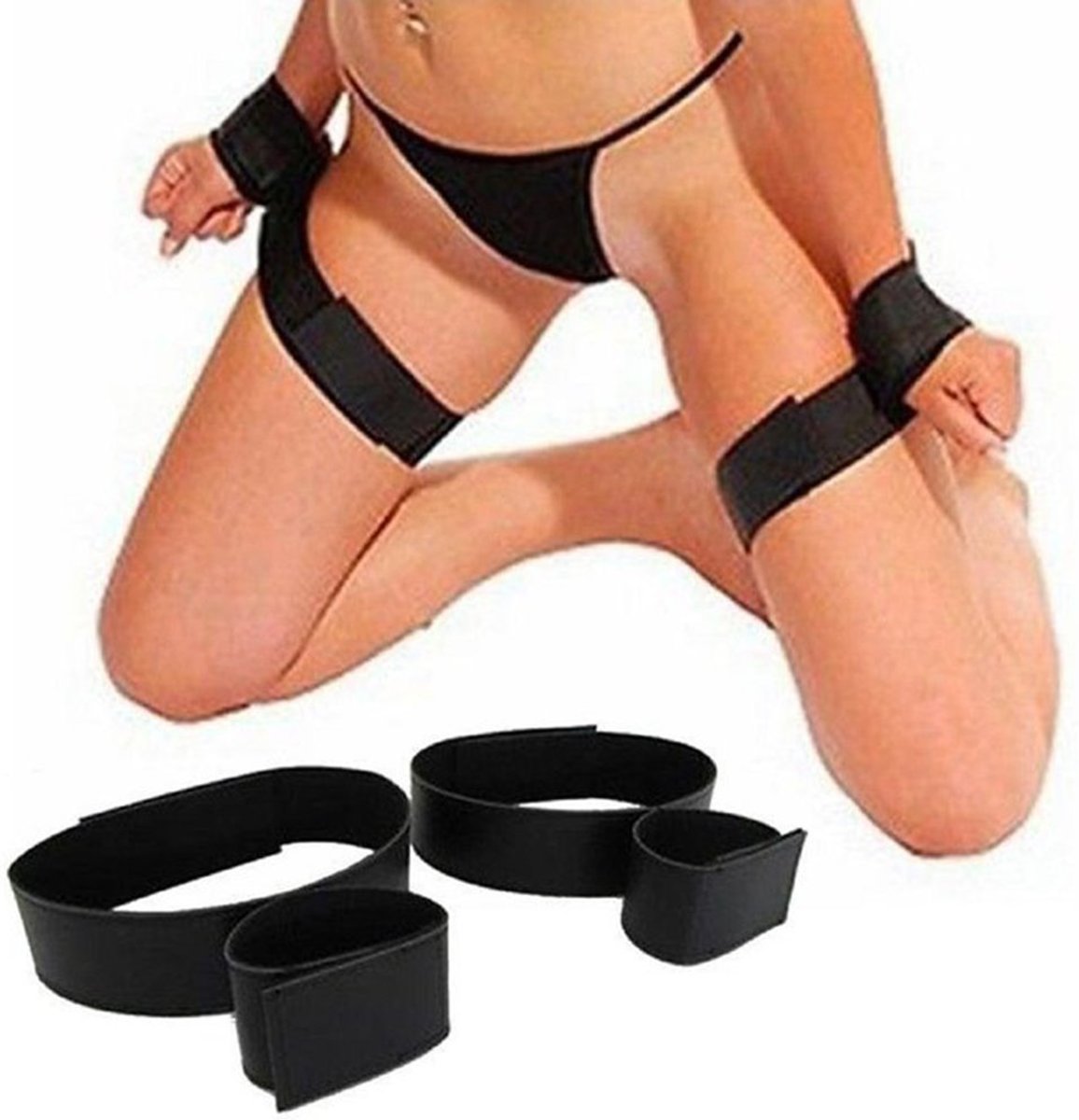 Foto van Bondage set Restraints For Wrist & Thigh