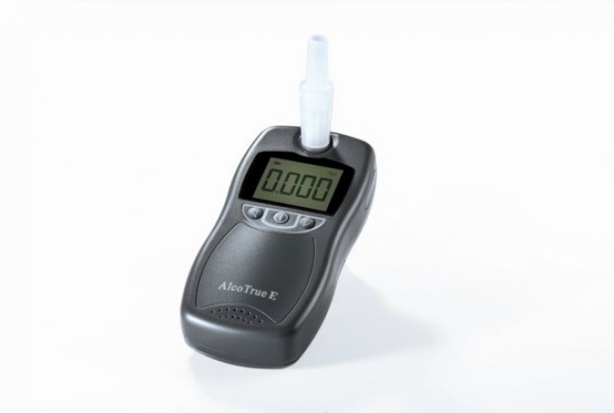 Foto van Made in Germany – AlcoTrue E. Nauwkeurige alcoholtester voor persoonlijk gebruik.