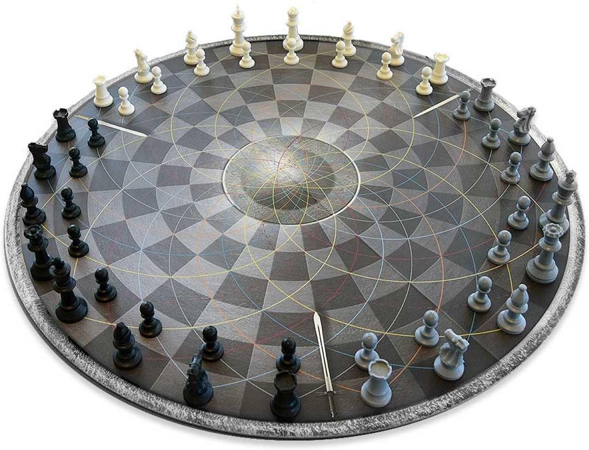 MikaMax - Chess for Three - Schaakbord voor 3 personen