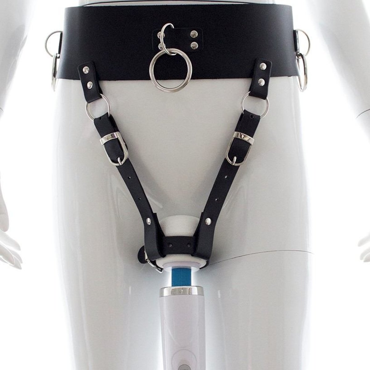 Foto van Banoch - Forced Orgasm Belt - small/large - pu leer - verstelbaar wand vibrator harnas
