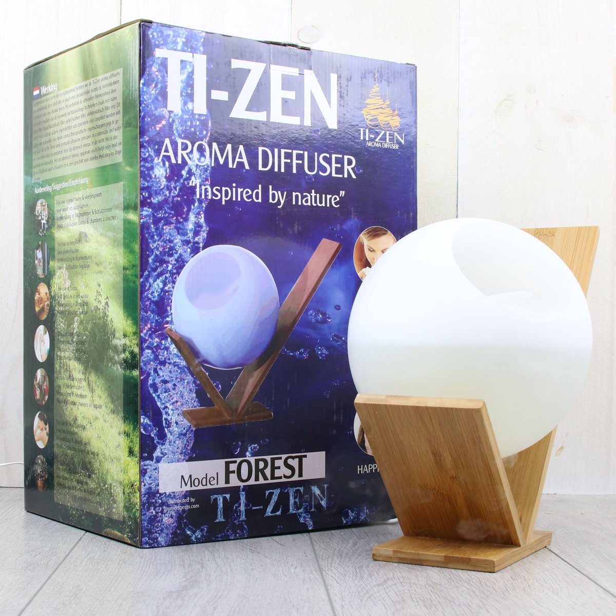 Foto van Forest aroma diffuser, Ti-Zen - Verdamper - Vernevelaar en Luchtbevochtiger met sfeervolle LED verlichting