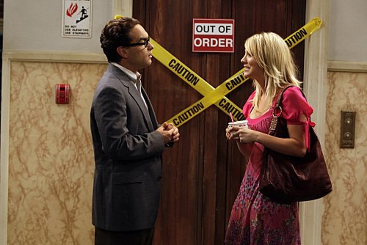Sheldon dating Penny in het echte levengoed profiel titels voor dating sites