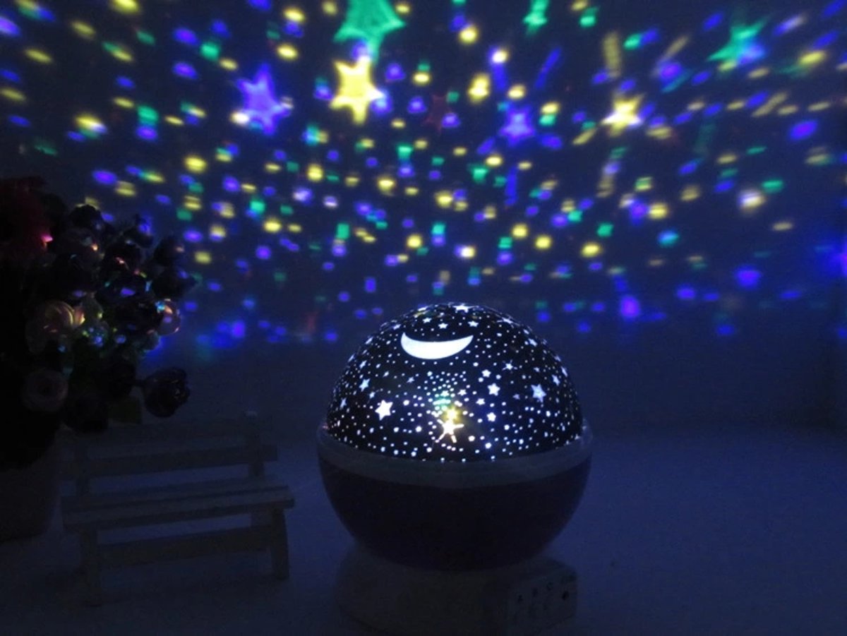 Sterrenhemel Verlichting Kinderkamer - Moon Light Projector - Nachtlampje kind | baby - nachtlamp - Snoezellamp - Spacelamp - Cadeau kind + Bijbehorende oplaadkabel!
