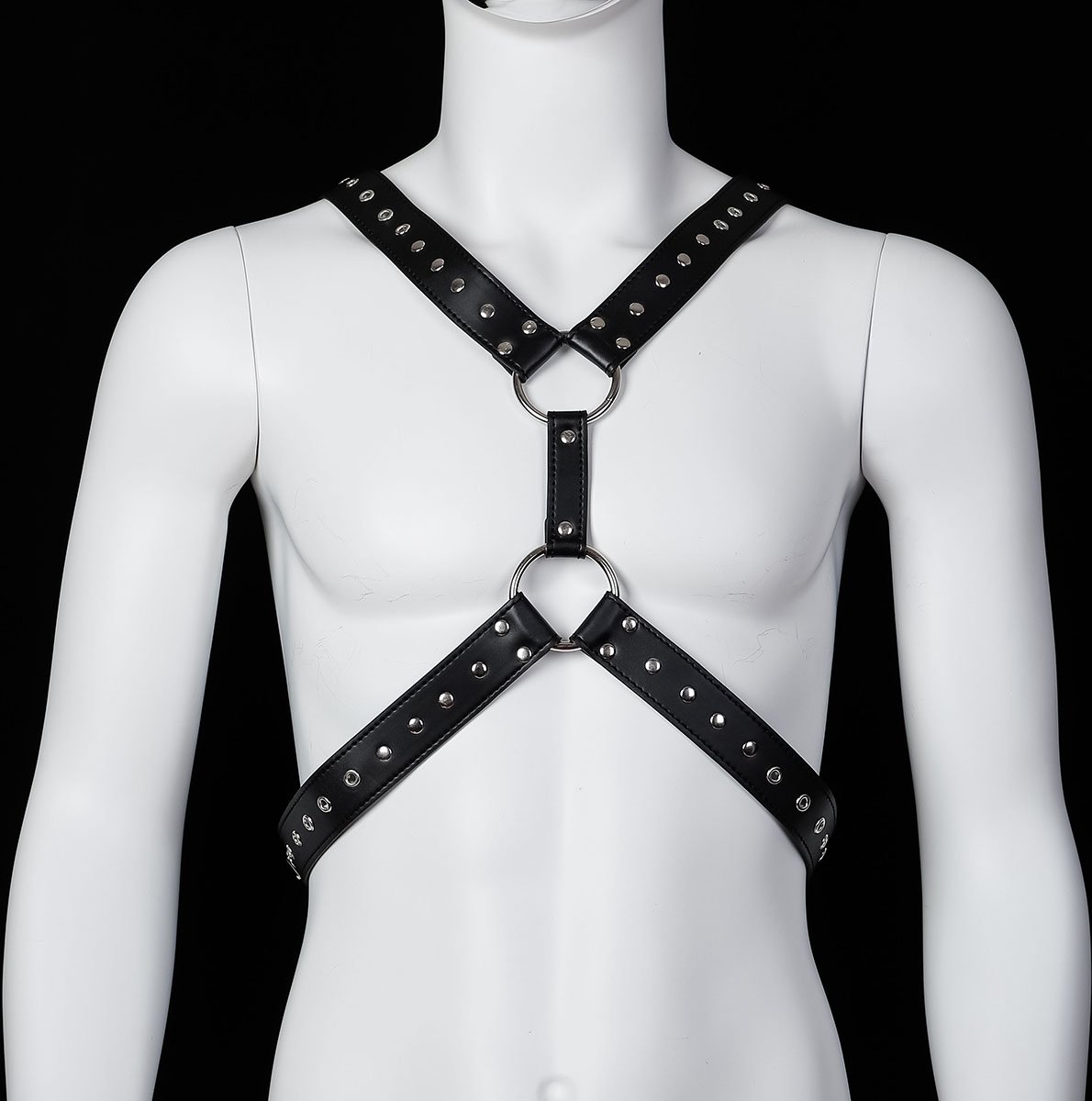 Foto van Banoch - Chest harness Raimond - kunst leer harnas voor man