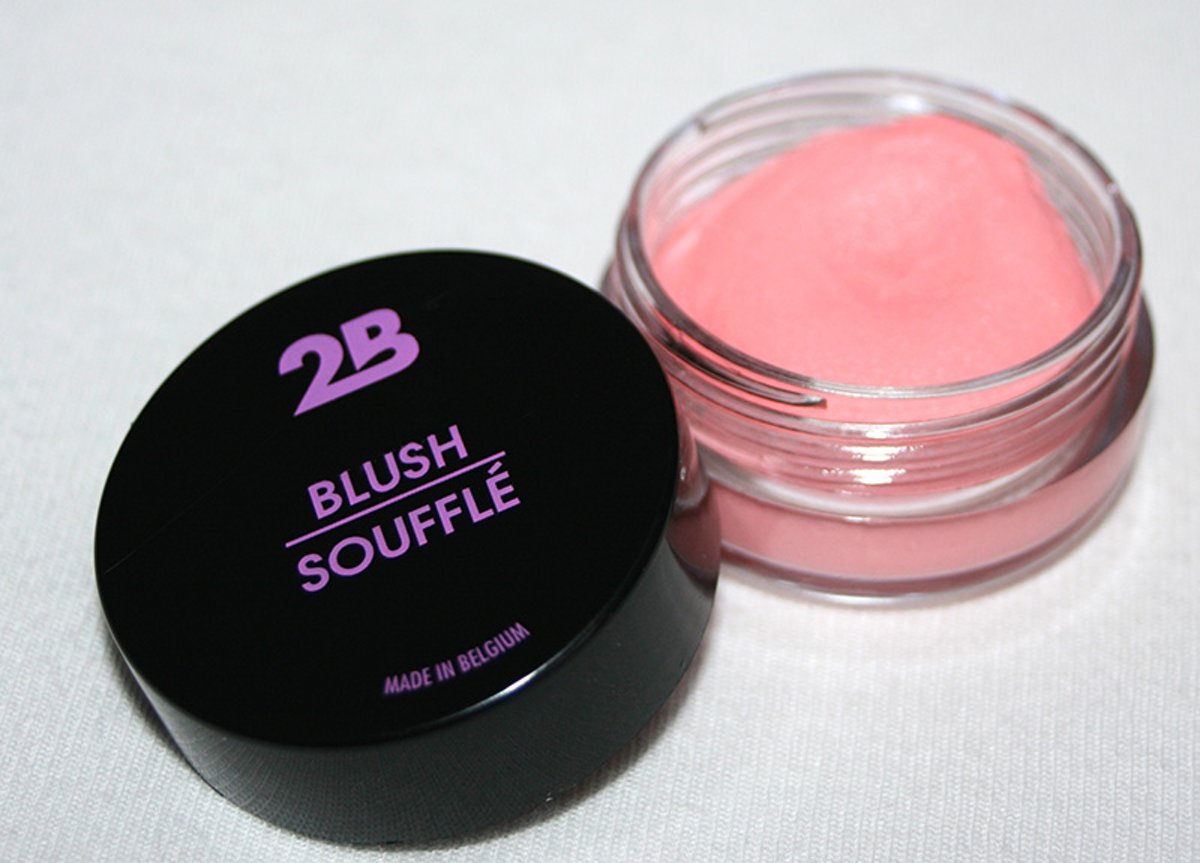 Foto van 2B blush souffle 04 deep pink