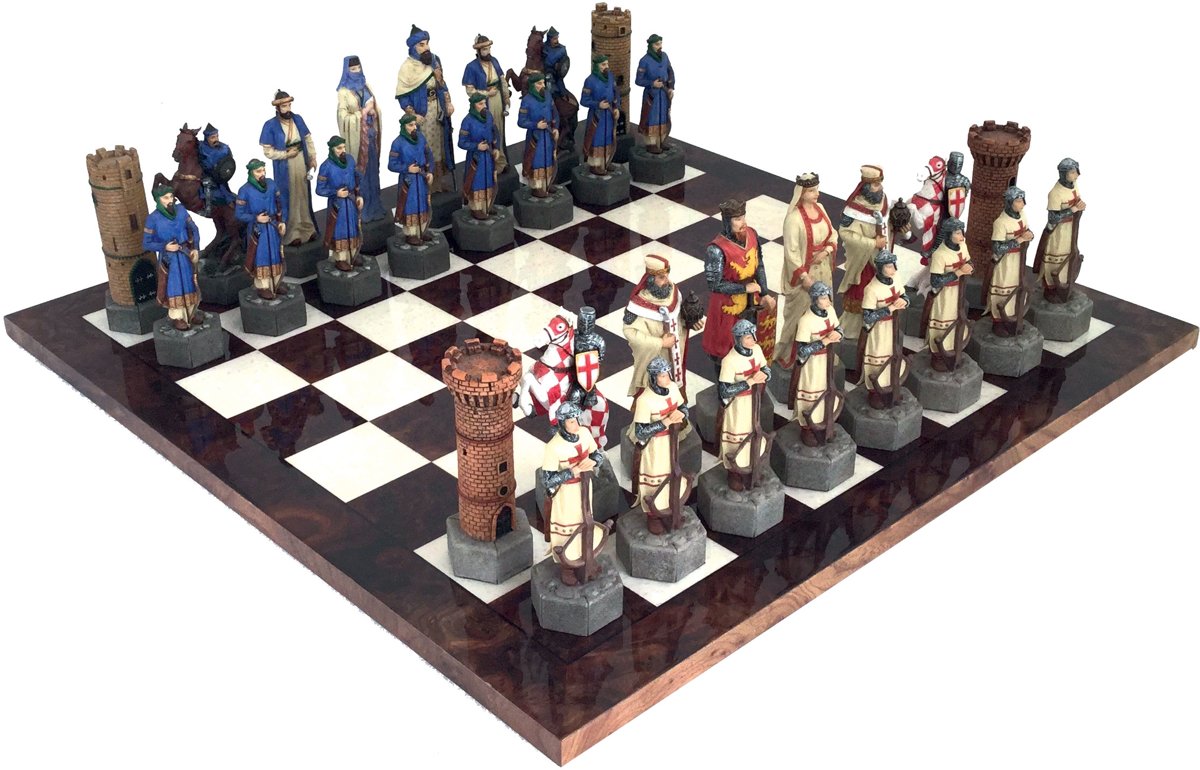 Luxe schaakset - Handbeschilderde Kruisvaarders schaakstukken + houten schaakbord - 66 x 66 cm
