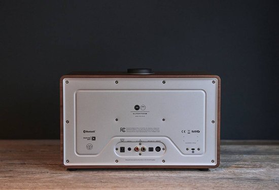 Revo Radio SUPERTONE - Bluetooth Speaker - Walnoot/Zilver