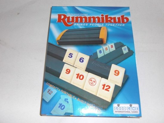 Afbeelding van het spel rummikub in meeneembox