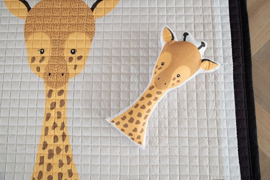 Love by Lily - groot speelkleed baby - Giraffe - 150x200