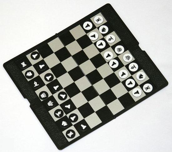 Afbeelding van het spel Schaakspel Magnetisch - Reisspel - 20x17 cm