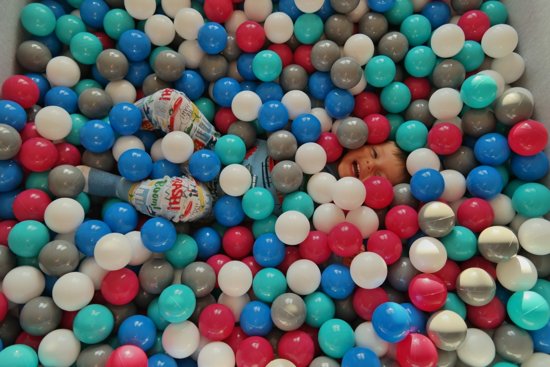 Ballenbak - stevige ballenbad - 120x120 cm - 900 ballen Ø 7 cm - wit, blauw, roze, grijs, turquoise.