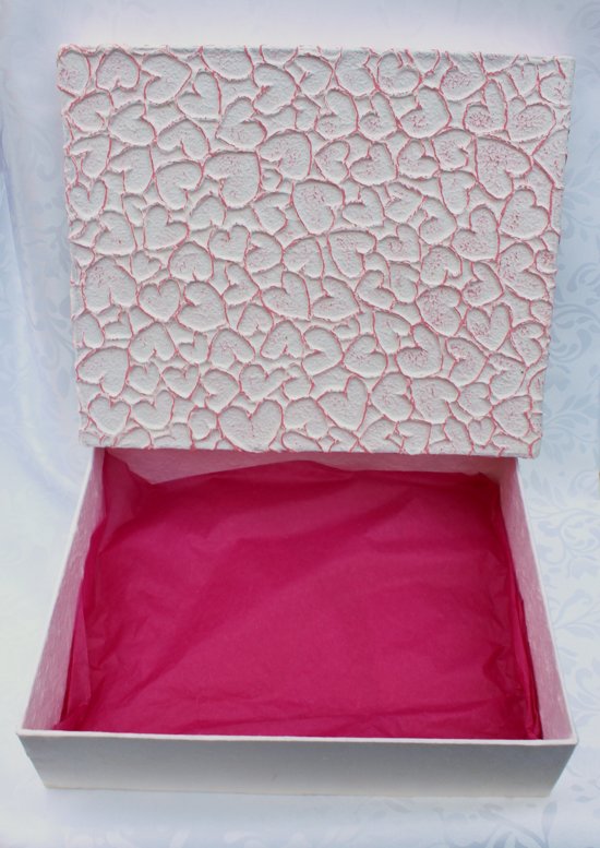 Kadodoos roze harten  - cadeaudoos - geschenkdoos