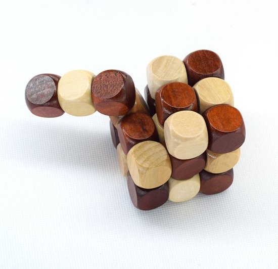 Thumbnail van een extra afbeelding van het spel Puzzel kubus houten Cube denkpuzzel