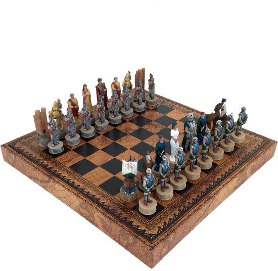 Luxe schaakset - Handbeschilderde Trojaanse schaakstukken + schaakbord en opbergbox in een met wereldkaartprint (+ backgammon) - 35 x 35 cm