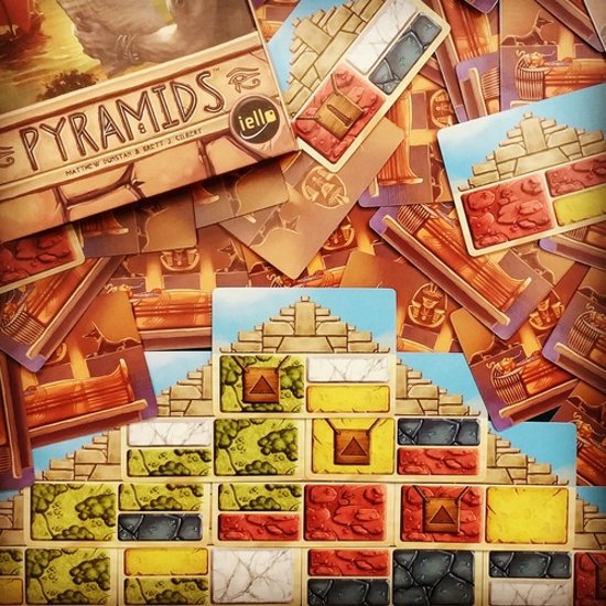 Thumbnail van een extra afbeelding van het spel Pyramids Kaartspel (Engelstalige Versie)
