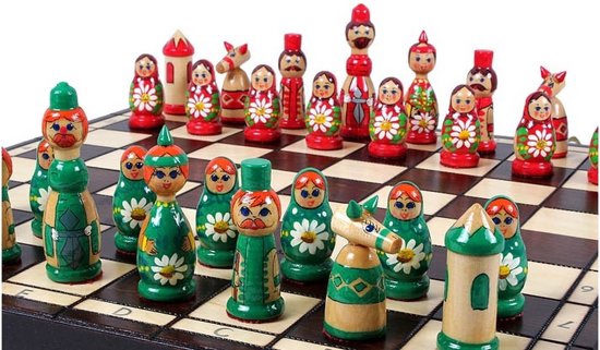 Afbeelding van het spel schaakcassette Babushka (90mm), handgeschilderd, rood en groen