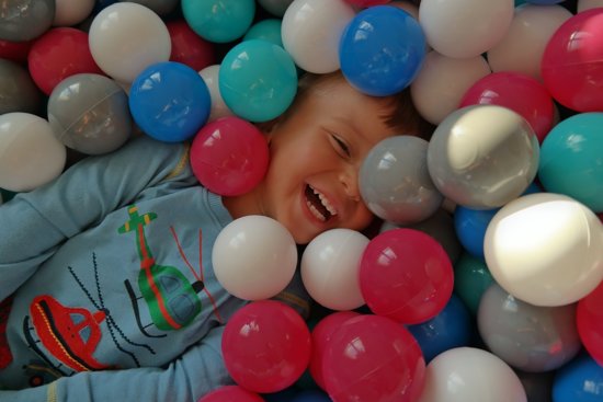 Zachte Jersey baby kinderen Ballenbak met 600 ballen, 120x120 cm - zwart, wit, roze, grijs