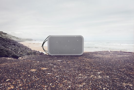 Bang & Olufsen BeoPlay A2 Active Zilver