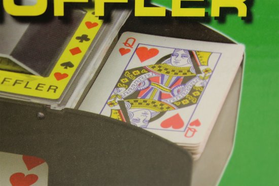 Thumbnail van een extra afbeelding van het spel Automatische Kaart Schudder