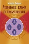 Stephen Arroyo boek Astrologie, Karma, Transformatie Paperback 36933548