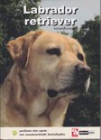 A. Louwrier boek Labrador retriever Hardcover 33153920