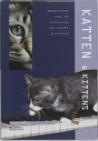 J. Moore boek Handleiding Voor De Verzorging Van Katten & Kittens Hardcover 30009601