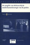P. Boekhoorn boek Politiekunde 75 - De aangifte van delicten bij de multichannelstrategie van de politie PK75 Paperback 9,2E+15