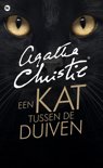 Agatha Christie boek Een kat tussen de duiven Paperback 9,2E+15