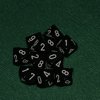 Afbeelding van het spelletje 10 Vlakken Tienzijdige Dobbelstenen Zwart met Wit 16mm Set van 6 Stuks